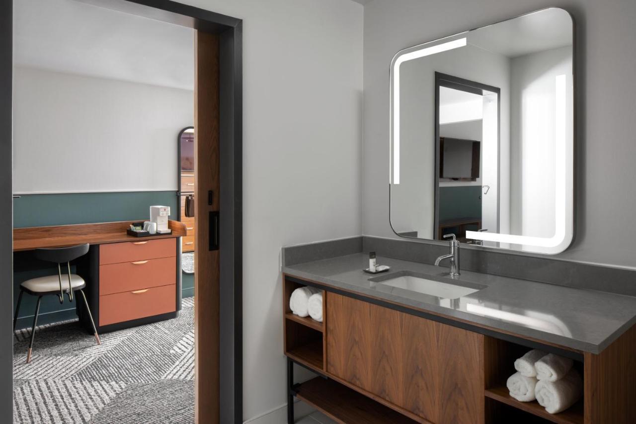 Hotel Forty Five, Macon, A Tribute Portfolio Hotel Bagian luar foto